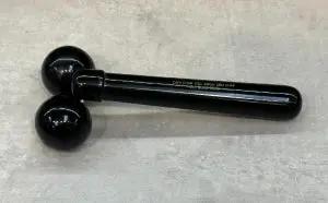 H21. Cây Sừng Đôi Hít Lớn Láng (Dụng cụ Diện Chẩn) Bùi Quốc Châu