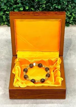 Vòng Tay Philipine, 10mm, Cận Chìm (8 Hạt Trầm Hương Mix Với 16 Hạt Vàng)