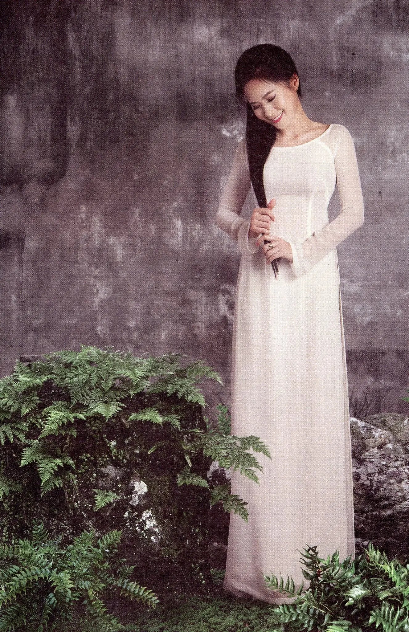 Khúc Nhạc Tình - Hoàng Nhung (CD + Hình ảnh) Hoang Nhung